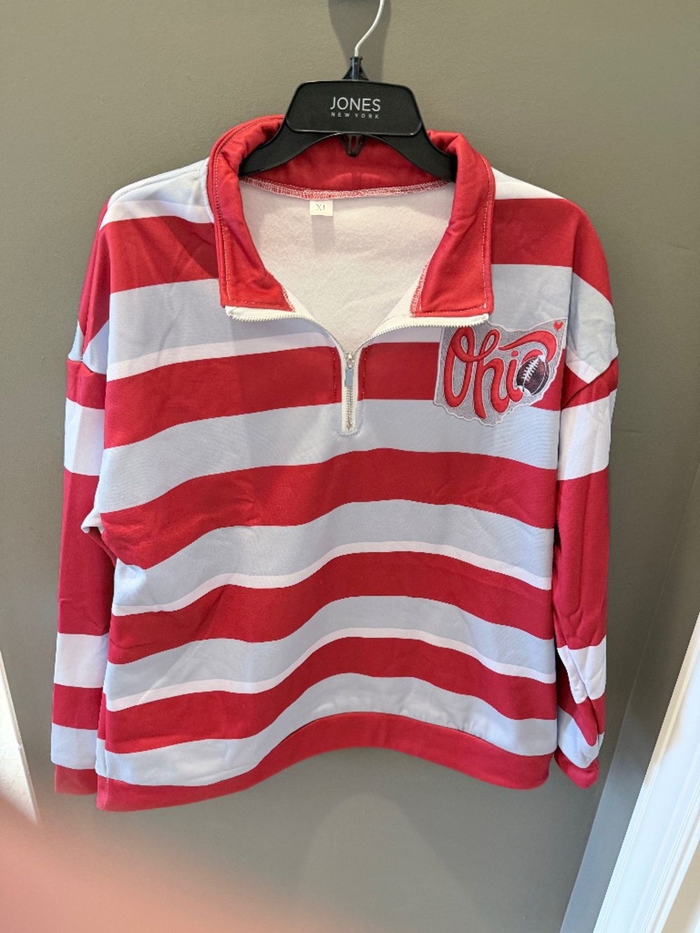 Ohio State 3/4 zip pullover. Size XL